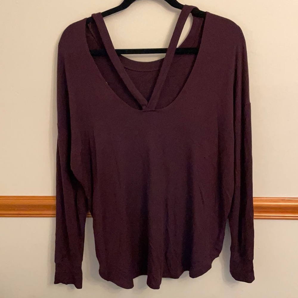 Athleta Backtrack V-back sweatshirt- M
